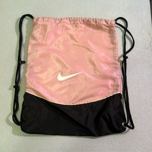 NIKE Drawstring Bag ( light pink)